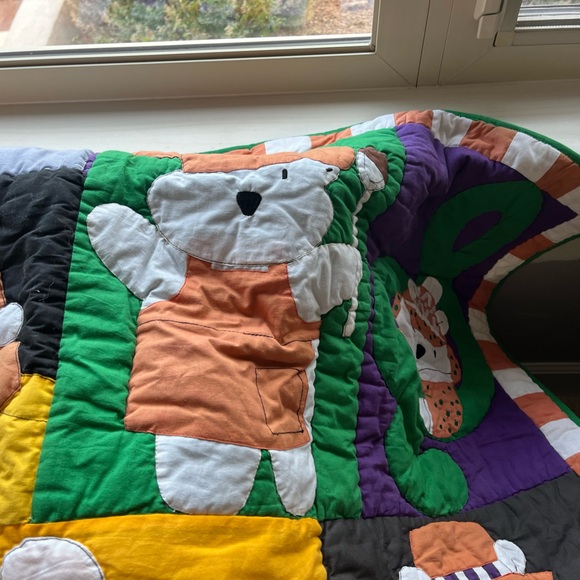 Marshall Fields Santa Bear Blanket celebrating first 10 years of the Santa Bear! - Picture 8 of 10